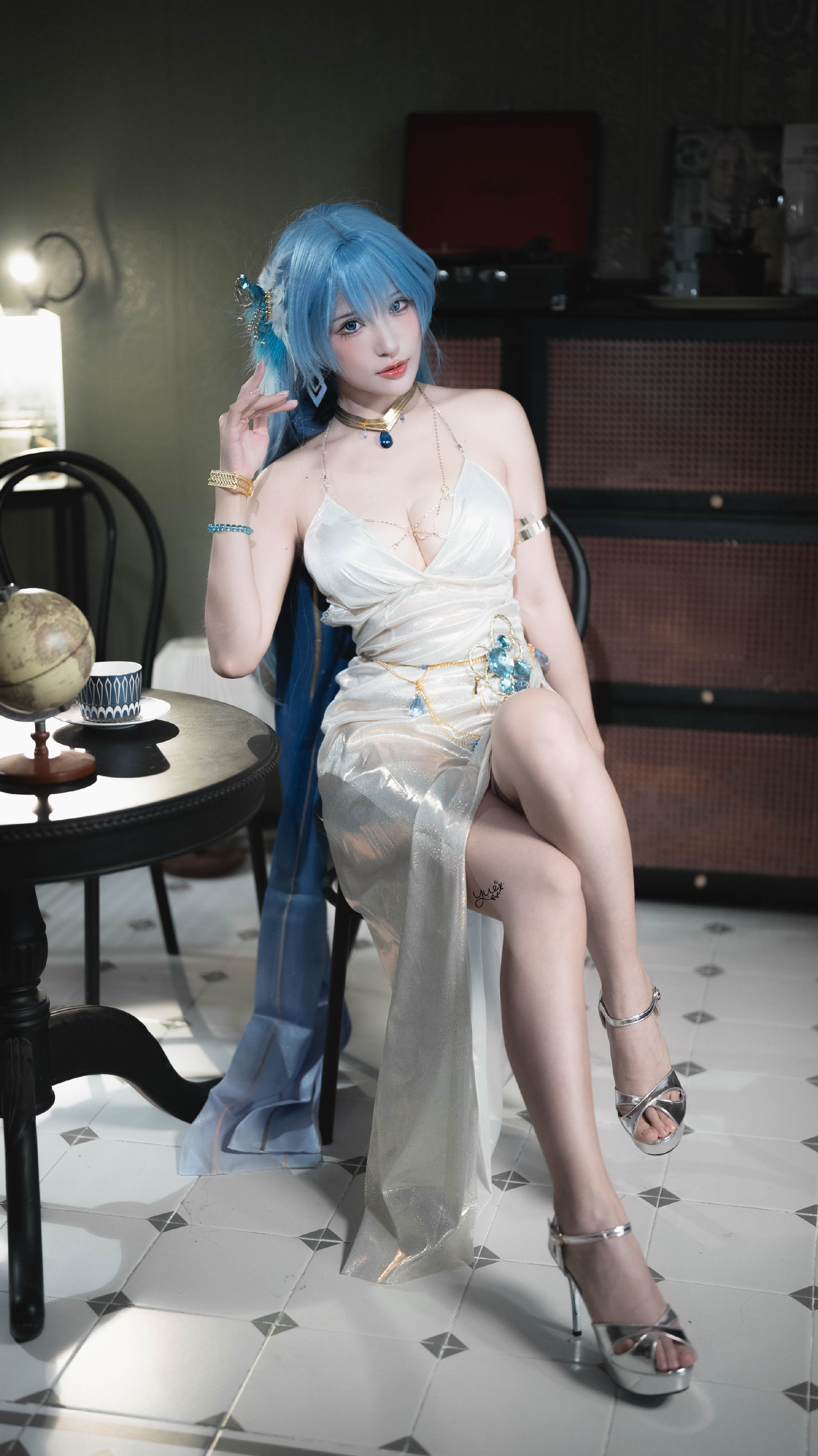 YoY Cosplay妮姬:胜利女神 海伦礼服@-婉Yue--YoY美图-第1张.jpg